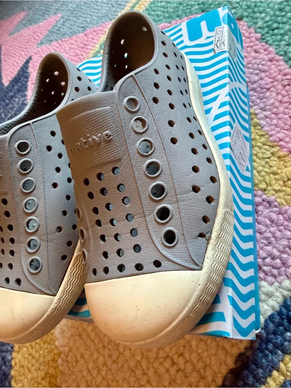 Jefferson Natives in Pigeon Grey C8